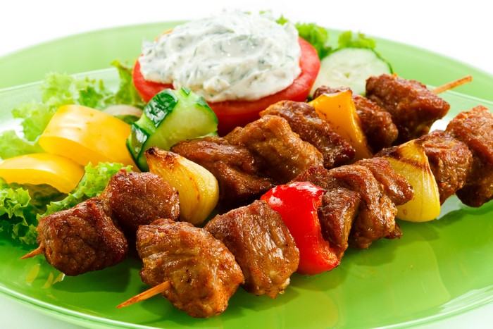 Shashlik with vegetables and dip