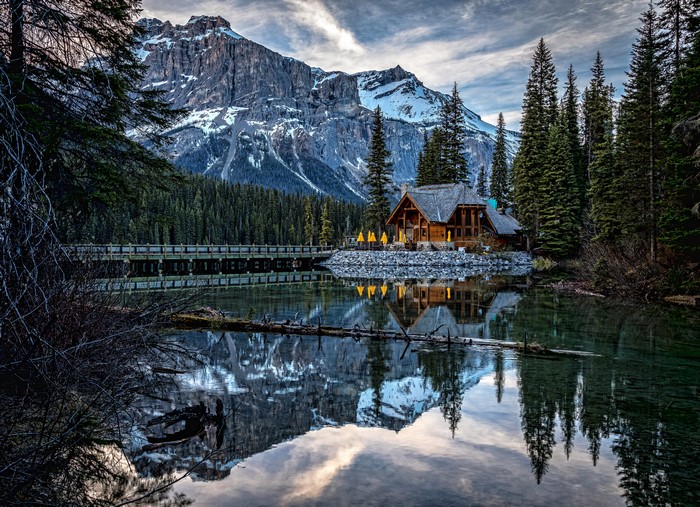 Emerald Lake Yoho National Park Canada Mountains Lake Houses