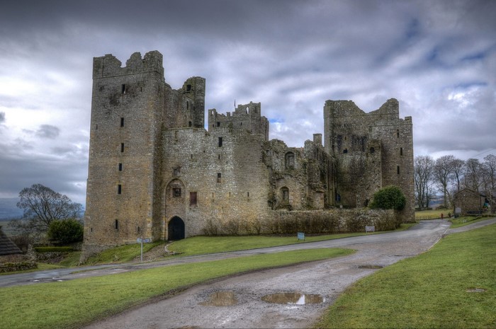 Bolton Castle ruins in England under a cloudy sky