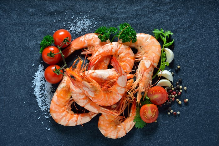 Shrimp with Tomatoes, Salt, Garlic, and Peppercorns