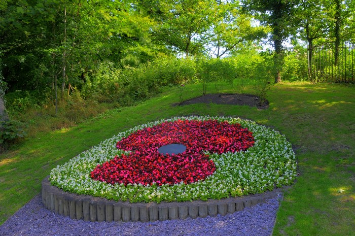 Flower bed design in Chorley, England
