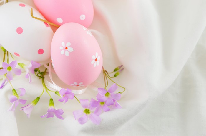 Easter Eggs with Flowers
