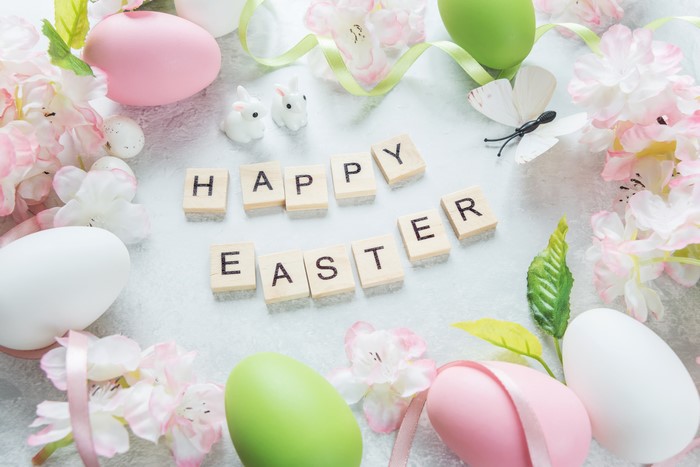 Happy Easter with Eggs and Flowers