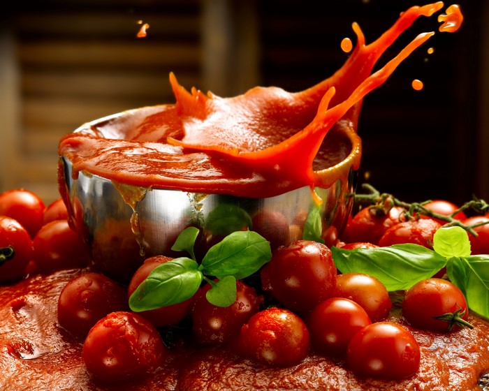 Tomato Splash with Tomatoes and Basil