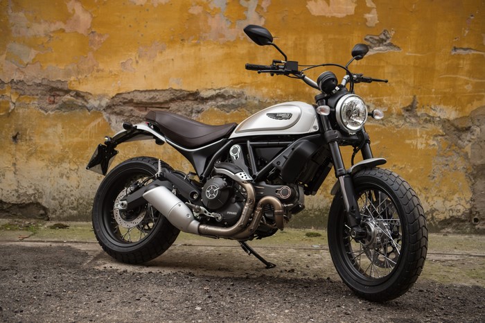 4K 2015-17 Ducati Scrambler Classic Motorcycle