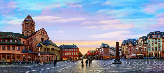 Mainz Cathedral and town square at dusk, Germany