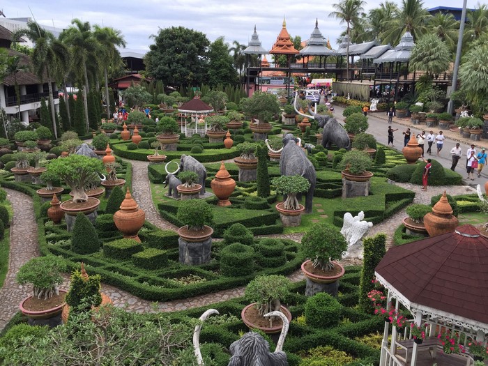 Nong Nooch Tropical Botanical Garden in Thailand
