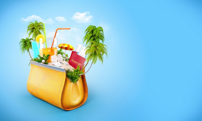 Handbag with tropical vacation items
