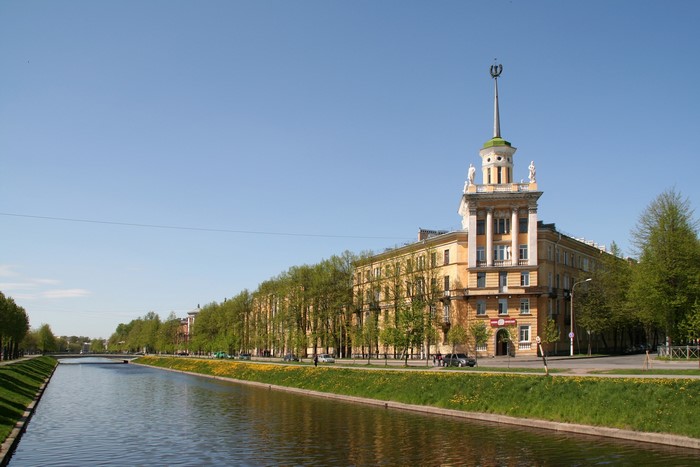 St. Petersburg canal with buildings and trees