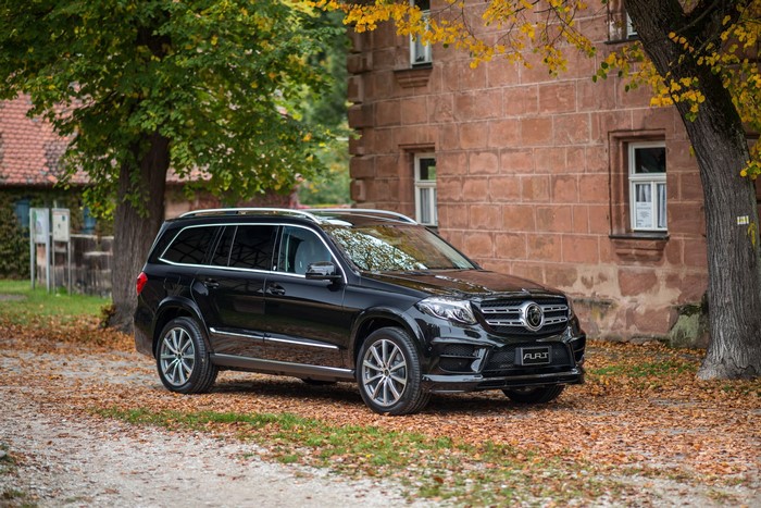 Black 2017-18 ART Mercedes-Benz GLS-Klasse 400GS