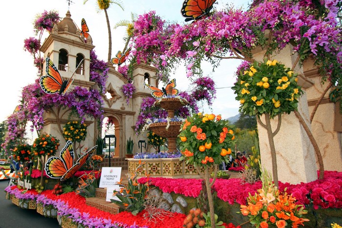 Butterfly and Flower Float in Pasadena