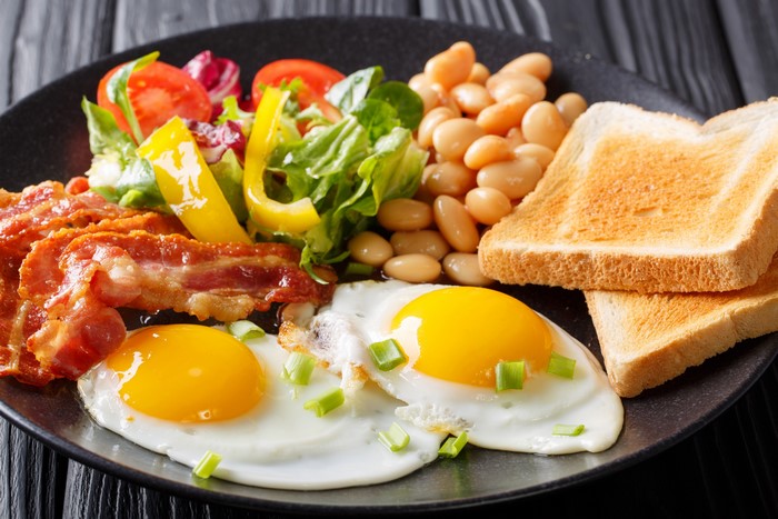 Full English Breakfast with Eggs, Bacon, Beans, and Toast
