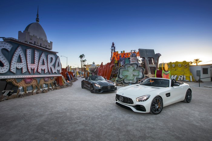 4K 2016 AMG GT Roadster Mercedes-Benz Cabriolets at Neon Boneyard
