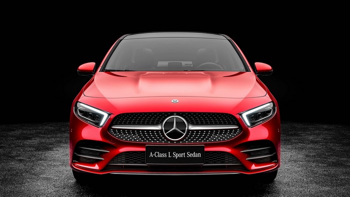 4K Mercedes-Benz A-Class L Sport Sedan