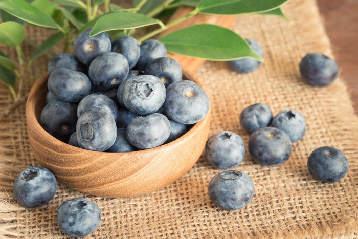 Blueberries in a wooden bowl