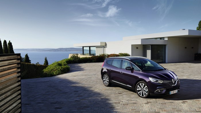 2017 Grand Scenic Initiale Paris Worldwide Renault Violet