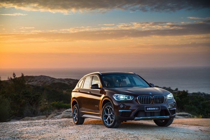 Brown 2016 BMW X1 xDrive25Li xLine