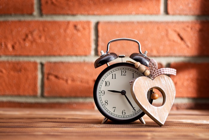 Alarm clock with heart decoration