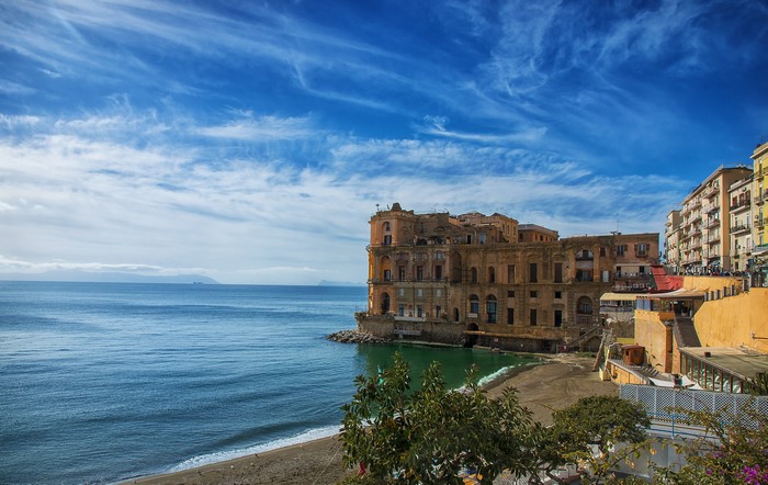 Palazzo Donna Anna, Napoli, Italy Coastline