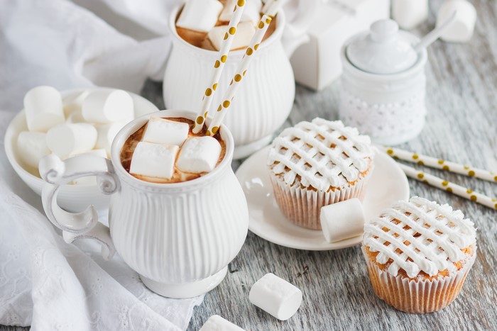 Hot Chocolate with Marshmallows and Cupcakes