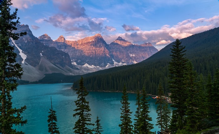 4K Moraine Lake Alberta Canada Mountains Lake Forests Scenery