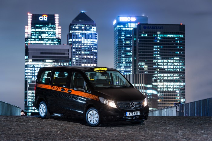 Mercedes-Benz Vito Taxi in Canary Wharf at Night