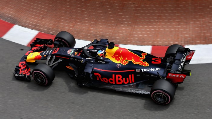 Daniel Ricciardo driving the 2018 Red Bull RB14 Formula 1 car