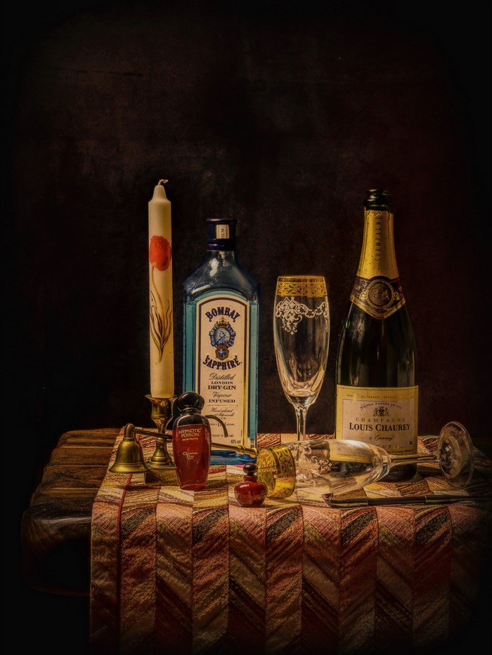 Bombay Sapphire Gin and Champagne with Candle