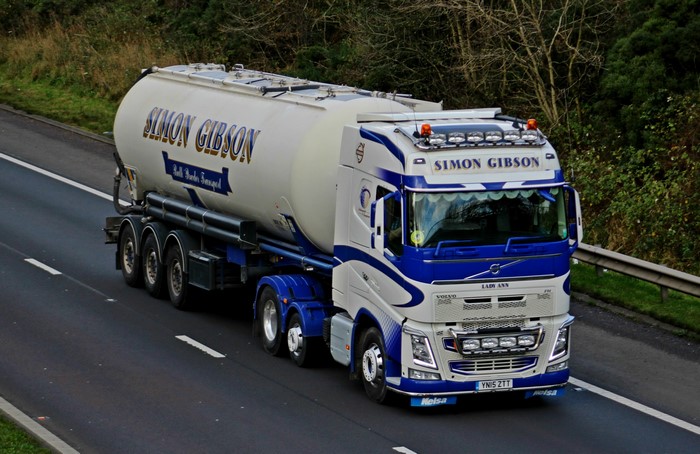 Simon Gibson Volvo FH 500 6x2 Lady Ann YN15ZTT