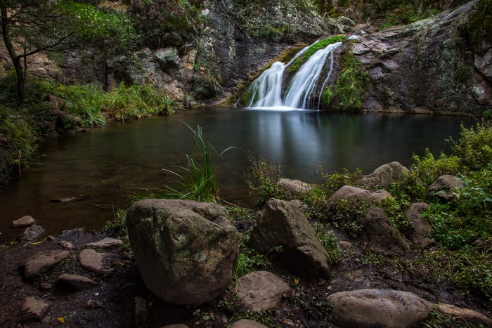 Waterfall Jenolan Caves Australia Stones 4K