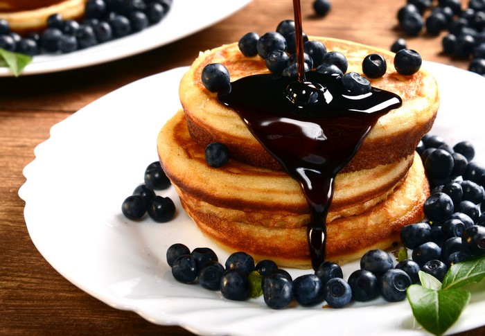 Pancakes with Blueberries and Jam