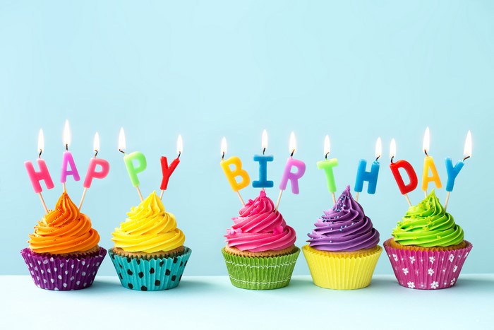 Happy Birthday Cupcakes with Candles