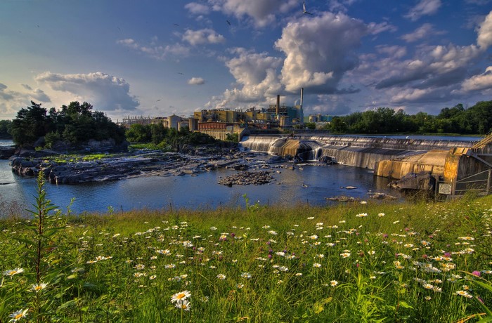 Waterfalls and industrial buildings in Bromptonville, Canada
