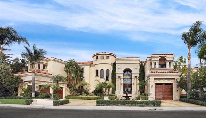 Luxury Mansion with Mediterranean Design in Laguna Niguel, USA