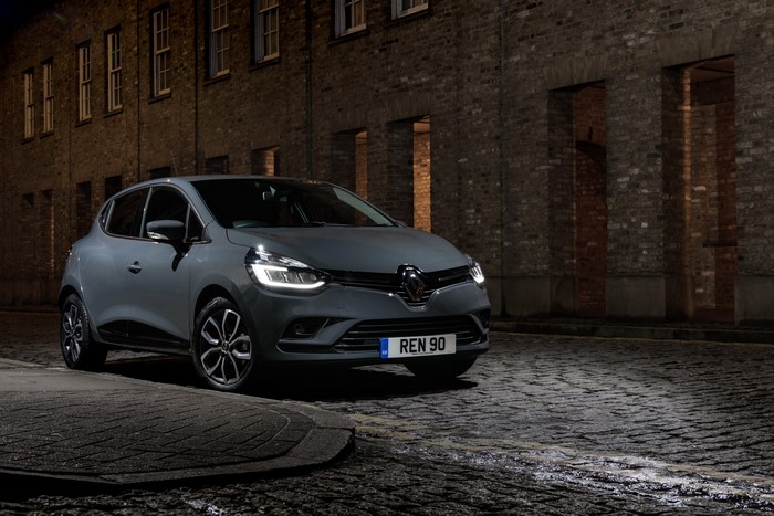 Renault Clio Urban 2018 Grey