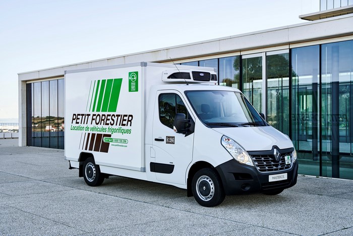 Renault Master Z.E. refrigerated van by Petit Forestier