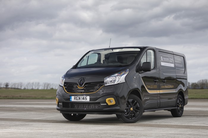 Renault Trafic Formula Edition van