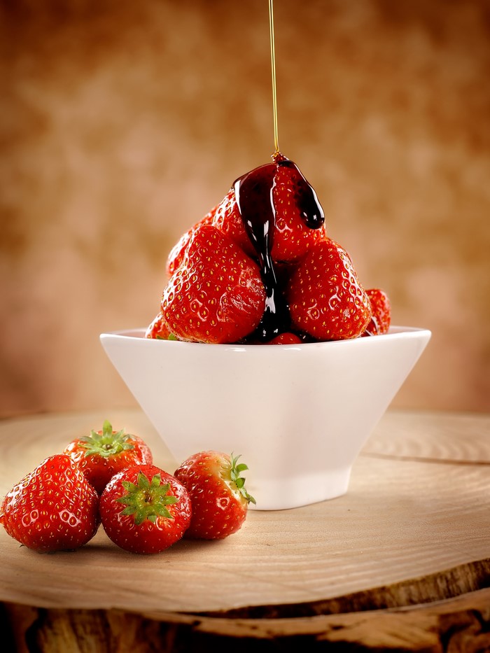 Strawberries with Chocolate Drizzle in Bowl