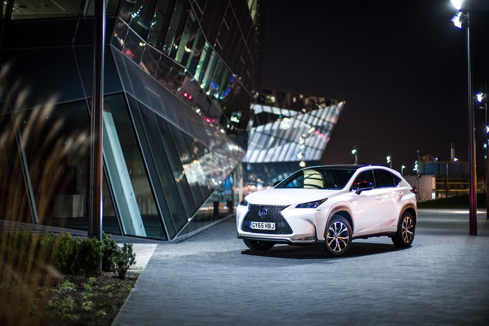 White 2014-16 Lexus NX 300h F-Sport