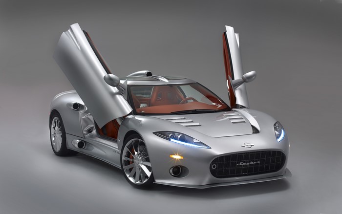 4K Spyker C8 Aileron with Scissor Doors