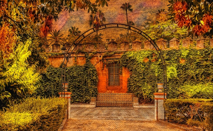 Murillo Gardens in Spain with Archway and Ivy