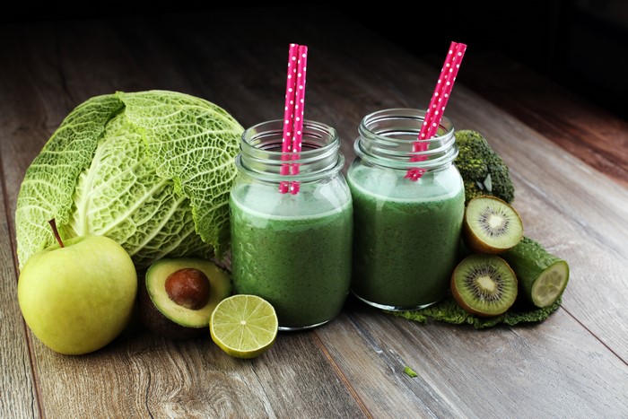 Green Smoothies with Fruits and Vegetables