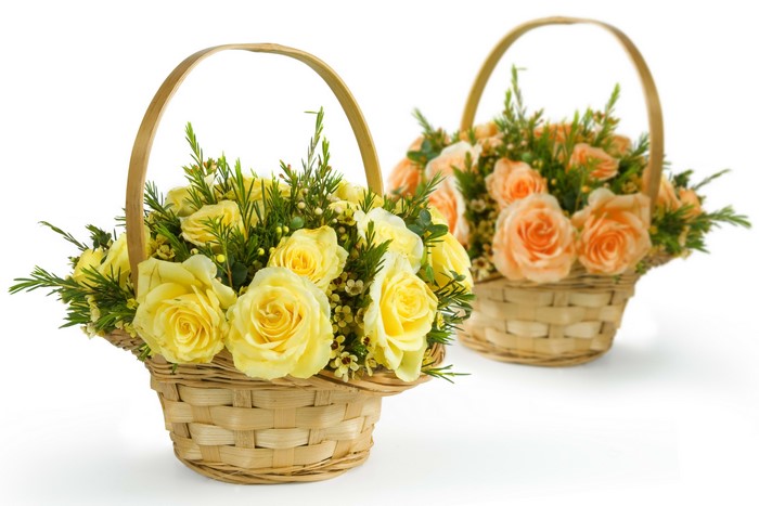 Two flower baskets with roses