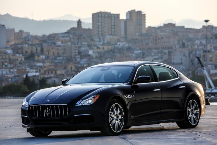 2016 Maserati Quattroporte GTS GranLusso