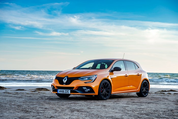 Orange 2018 Renault Megane R.S. 280 Cup on Beach
