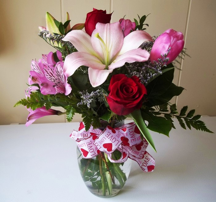 Bouquet of Roses, Lilies, and Alstroemeria in a vase
