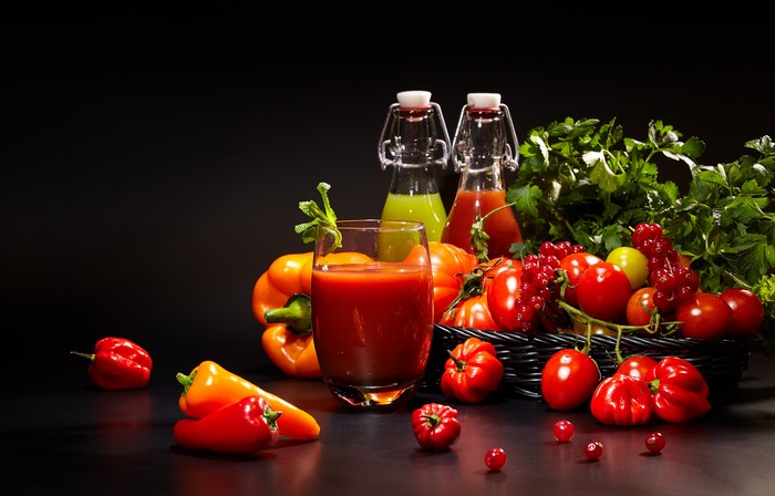 Vegetables and Juices with Tomatoes and Bell Peppers