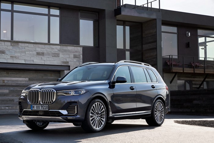 BMW X7 Estate car