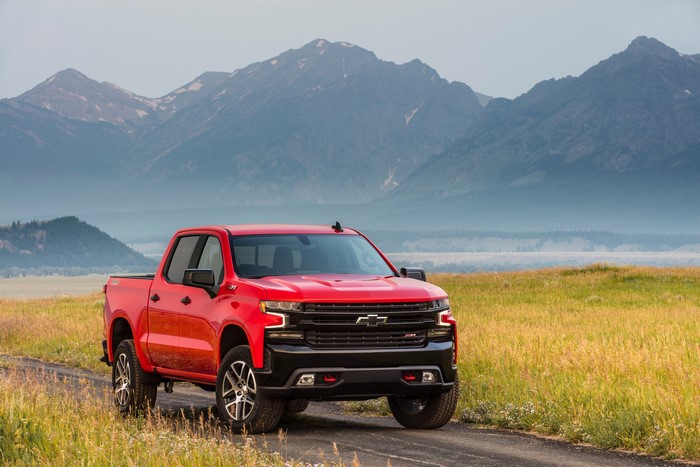 Red 2019 Chevrolet Silverado LT Z71 Trailboss Crew Cab Pickup Truck