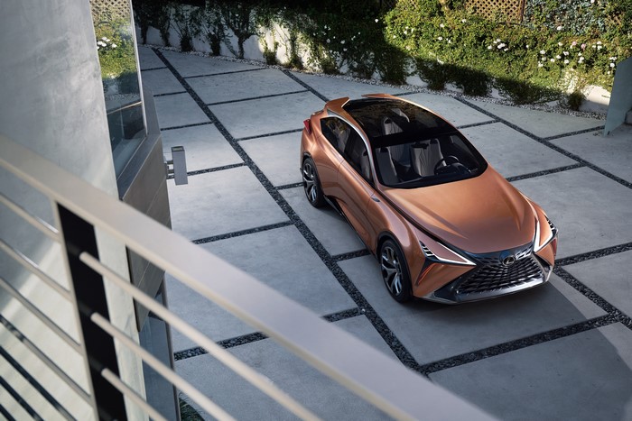 4K Lexus LF-1 Limitless concept car